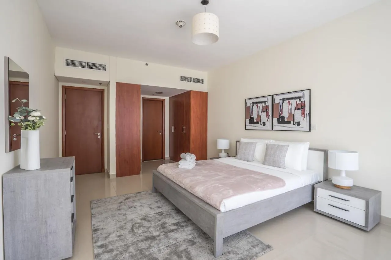 Higuests - Luxury Apartment In The Iconic Park Towers Dubai