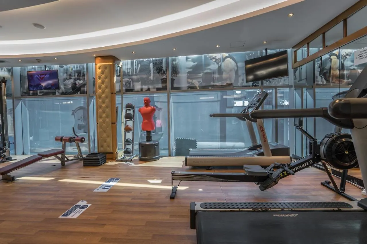 Higuests - Luxury Apartment In The Iconic Park Towers Dubai 0*,  United Arab Emirates